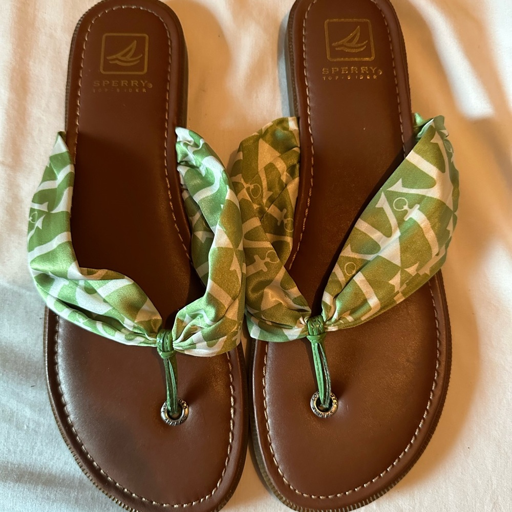 Sperry Women's Sandals with Green Anchor Pattern and Brown Base, Sz 10